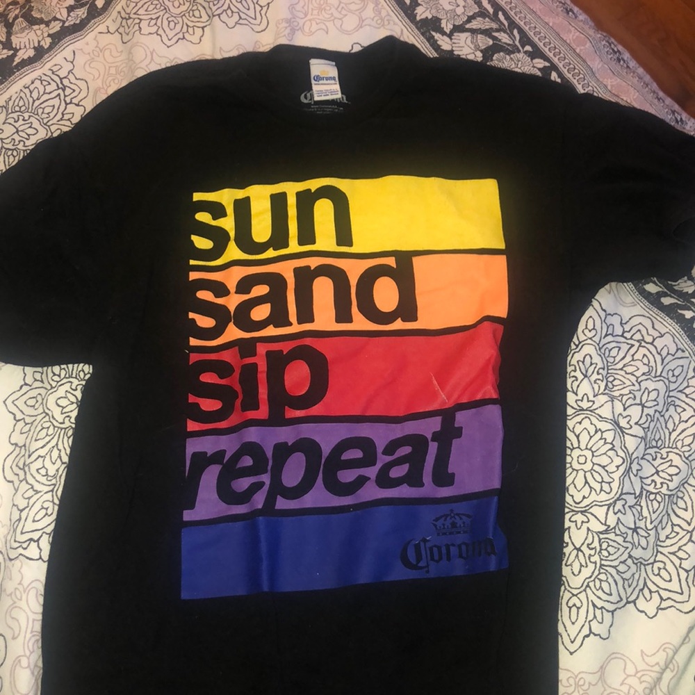 A black shirt